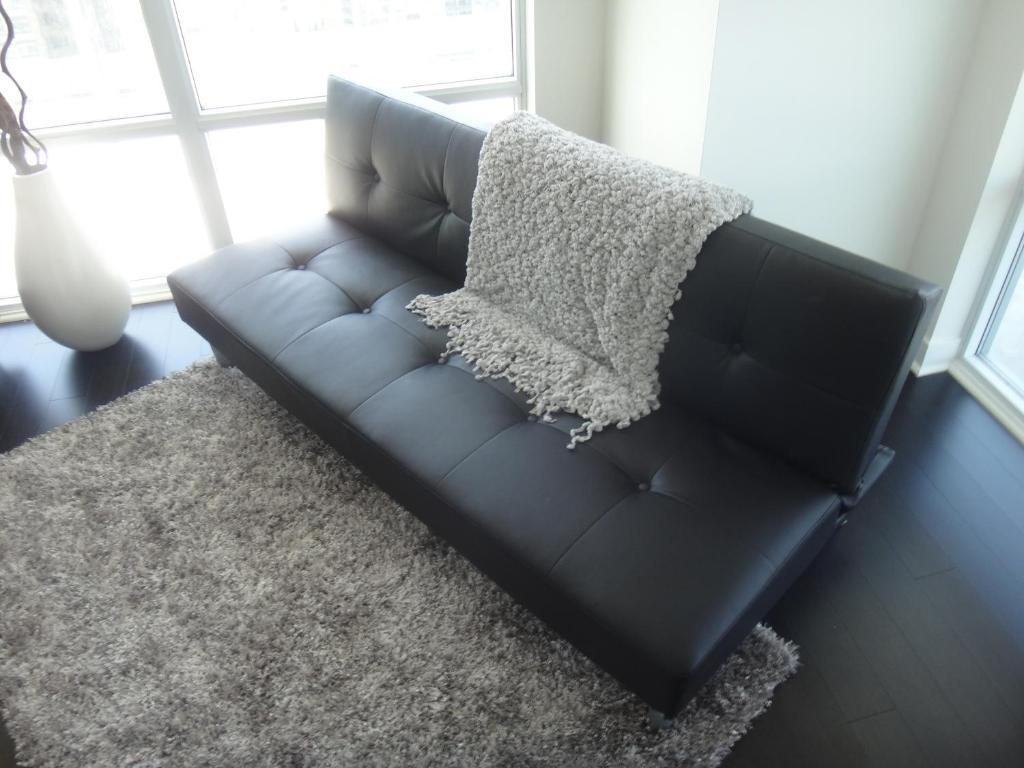 Square One Fully Furnished Suite Mississauga Dış mekan fotoğraf