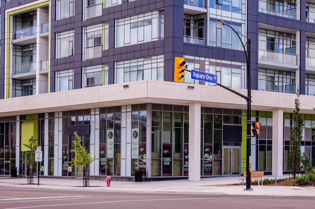 Square One Fully Furnished Suite Mississauga Oda fotoğraf